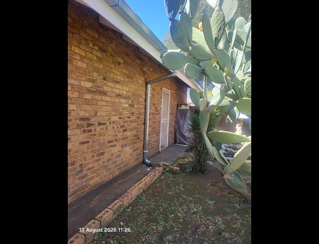 4 BEDROOM FREEHOLD TO LET IN DUNNOTTAR